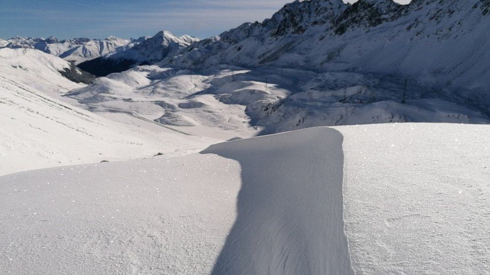 Graduellement les conditions deviennent hivernales en montagne