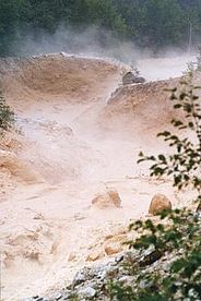 Ein Murgang am Illgraben am 28. Juni 2000.