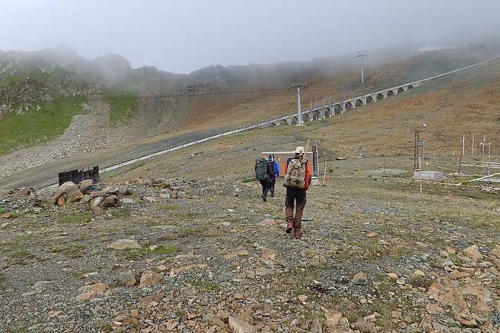 Time to head back to the SLF. (Photo: Jochen Bettzieche/SLF)