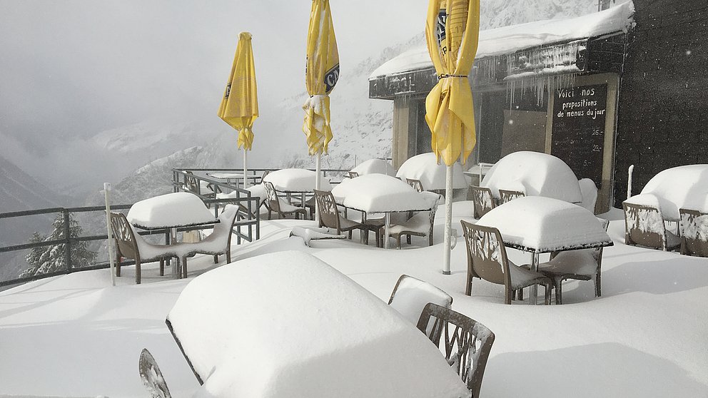 Septembre ensoleillé avec une offensive hivernale à la fin du mois