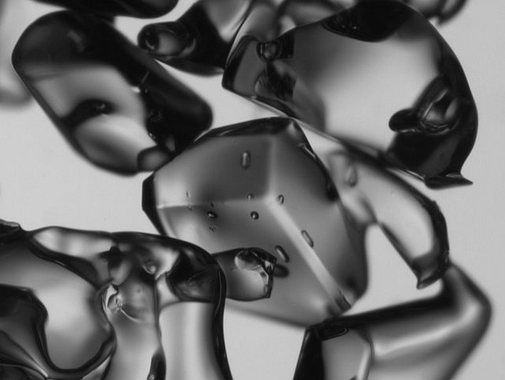 Kantige Formen (Grösse des Bildausschitts: 2.2 x 1.6 mm)