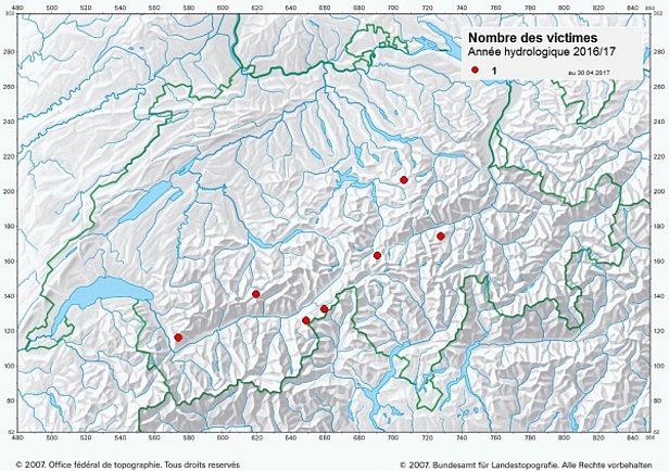 Figure 2: Accidents d'avalanche au cours de l'hiver 2016/17, situation au 30 avril 2017 (carte de base: copyright 2007, Office fédéral de topographie, tous droits réservés).