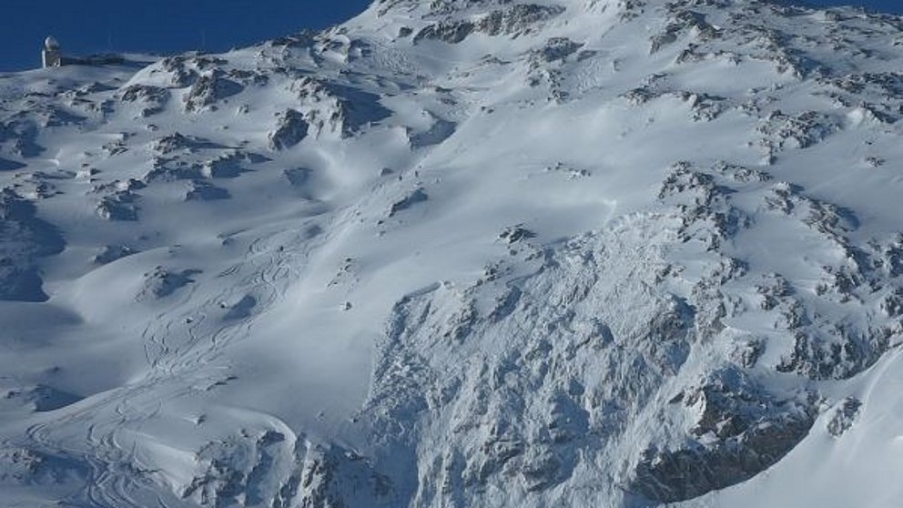 En raison de neige fraîche et de vent, situation avalancheuse délicate pour les adeptes des sports de neige dans le nord
