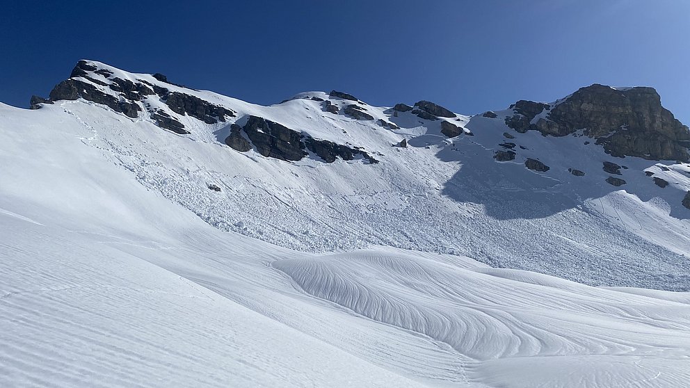 D’abord le printemps, puis une offensive hivernale avec de la neige fraîche jusque sur le Plateau