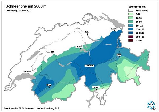 Abb. 7: Mittlere Schneehöhen auf 2000 m. Für die Berechnung der Schneehöhen auf 2000 m werden alle Messwerte zwischen 1600 m und 2400 m verwendet. Die Angaben gelten auf horizontalen Flächen.