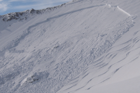 Avalanche de plaque . Image: archive SLF