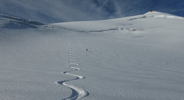 „Pulver gut“ war an manchen Tagen auf Gletschern zu geniessen, wie hier im Sustengebiet