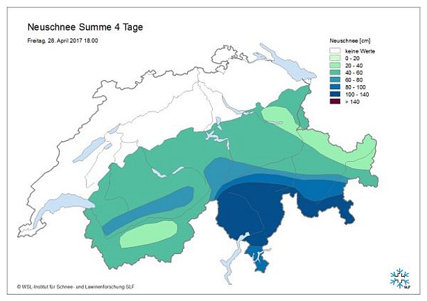 Abb. 2: 4-Tagesneuschneesumme von Montagabend, 24.04. bis Freitagabend, 28.04. Die dargestellten Neuschneemengen fielen verbreitet erst oberhalb von rund 2200 m (Quelle: Beobachter des SLF und automatische IMIS-Stationen).