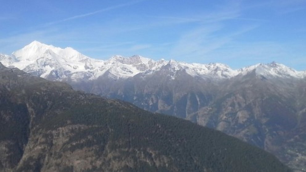 A l’exception d’une période de précipitations de 5 jours, temps généralement ensoleillé et chaud