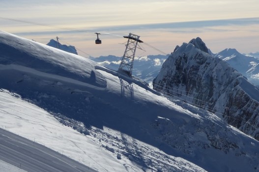 Von grosser Lawinengefahr zu mehrheitlich günstigen Verhältnissen